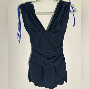 Stylish Black Women's One-Piece Swimsuit